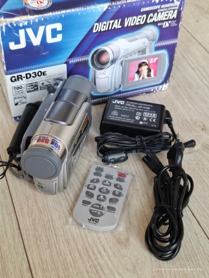 Mini Dv kamera JVC Gr-d30e