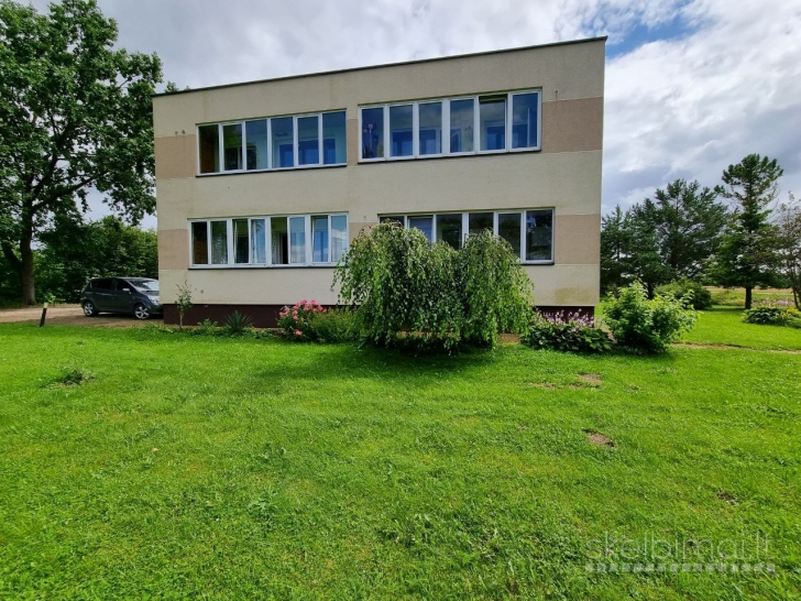 PARDUODAMAS 2 KAMBARIŲ BUTAS PAKRUOJYJE, STATYBININKŲ G. 13