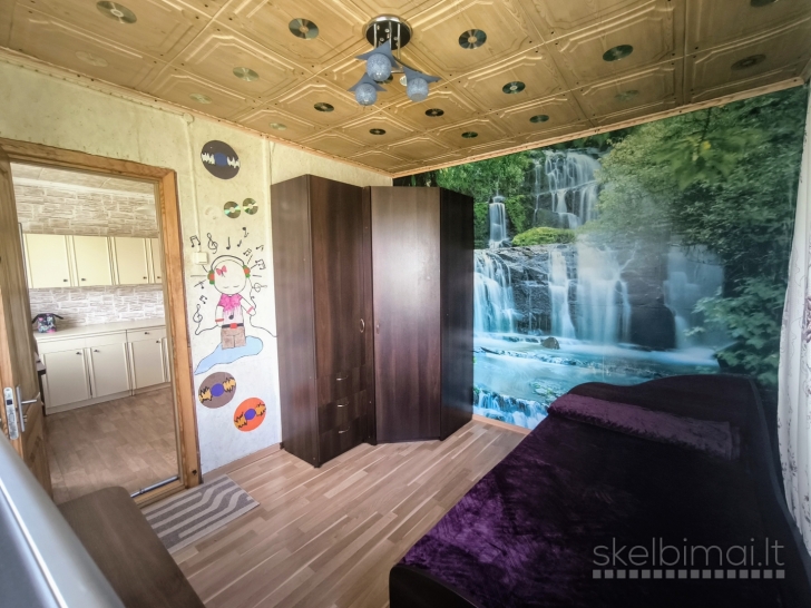 Namas su 42 a. žemės sklypu Radviliškio rajone
