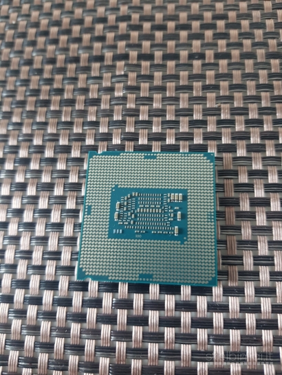 Intel xeon e3-1225v6  LGA 1151 i5 7500 atitikmuo