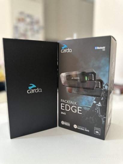Cardo packtalk Edge