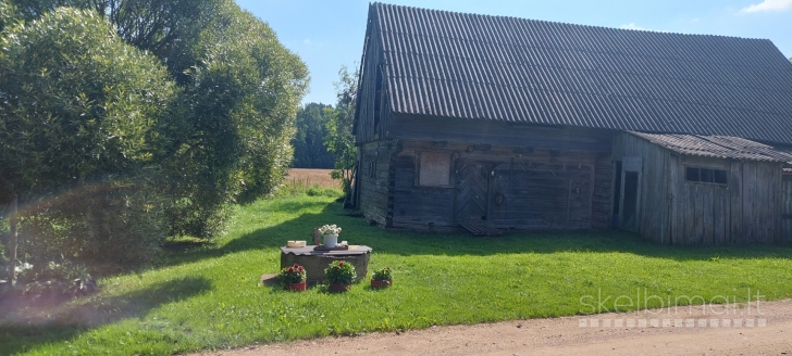 Sena sodyba su 60a žemės