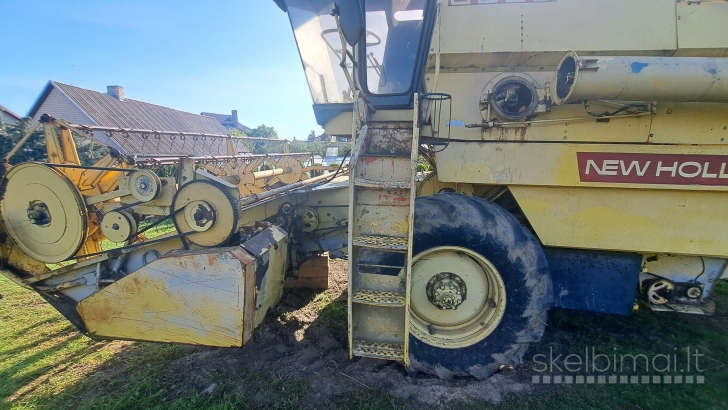 New Holland 8030 kombainas