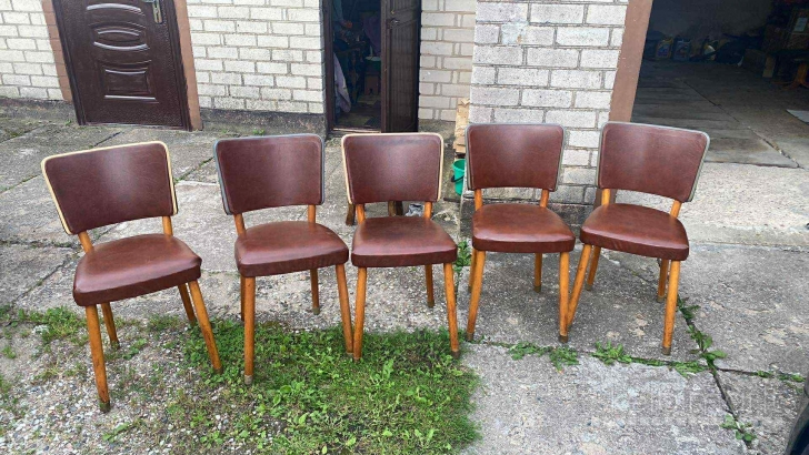 Valgomojo kėdės