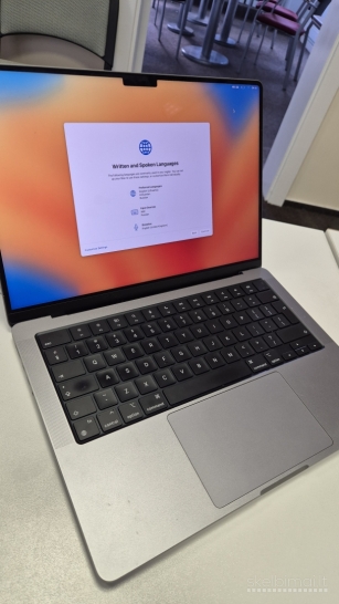 MacBook Pro 14-inch 512 GB