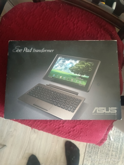 Parduodu Asus TF101 plansete
