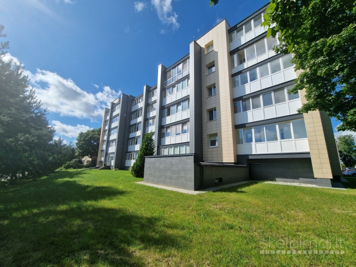 PARDUODAMAS 3 KAMBARIŲ BUTAS ŠILALĖJE