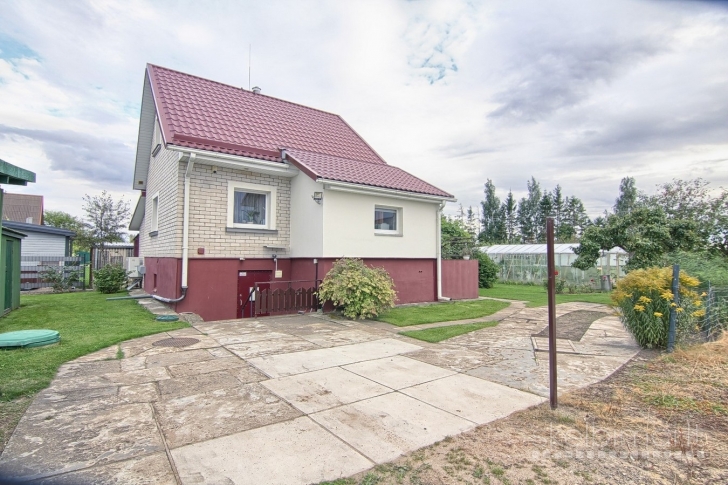 Parduodamas labai gerai įrengtas 81,02 m² sodo namas