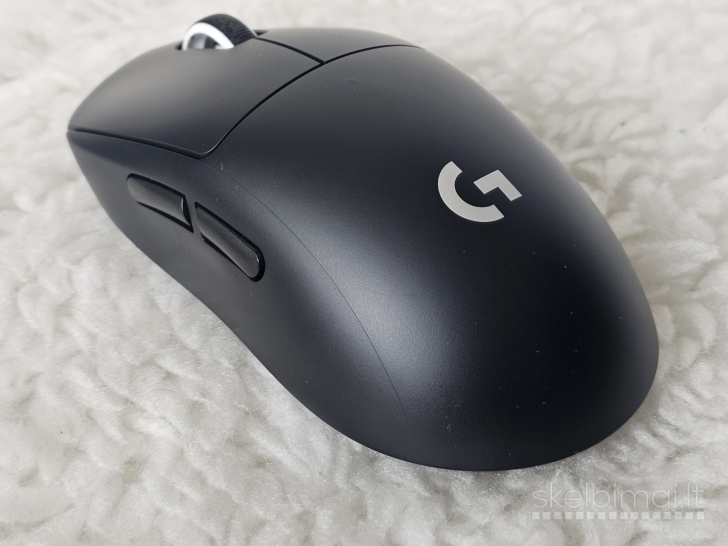 "Logitech G Pro X Superlight" belaidė įkraunama bluetooth žaidimų pelė