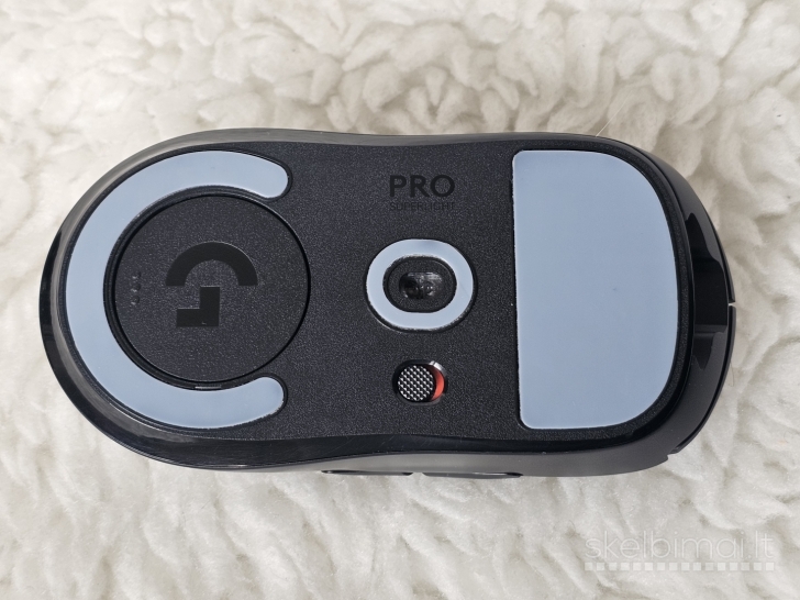 "Logitech G Pro X Superlight" belaidė įkraunama bluetooth žaidimų pelė