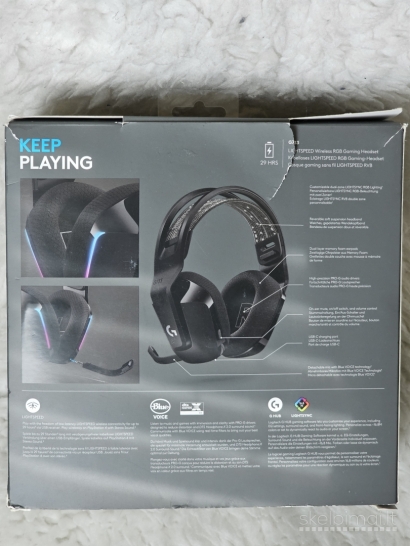 Naujos "Logitech G733" belaidės Lightspeed & Bluetooth ausinės su mikrofonu
