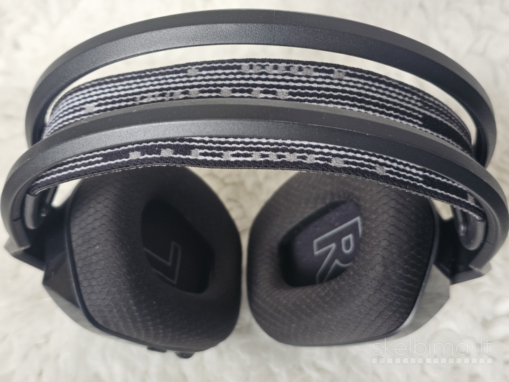 Naujos "Logitech G733" belaidės Lightspeed & Bluetooth ausinės su mikrofonu