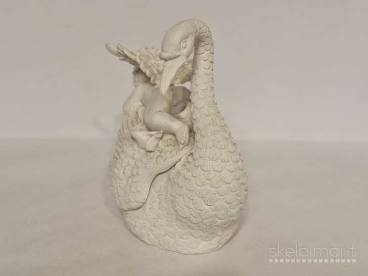 Dekoratyvinė dežutė - skulptūrelė gulbė su miegančiu angelu, 13cm.