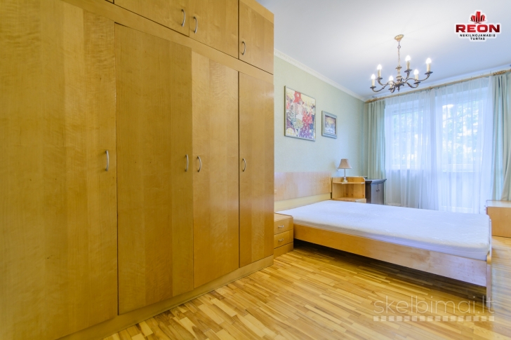 NUOMOJAMAS JAUKUS IR TVARKINGAS 2 KAMBARIŲ BUTAS ŽIRMŪNUOSE!