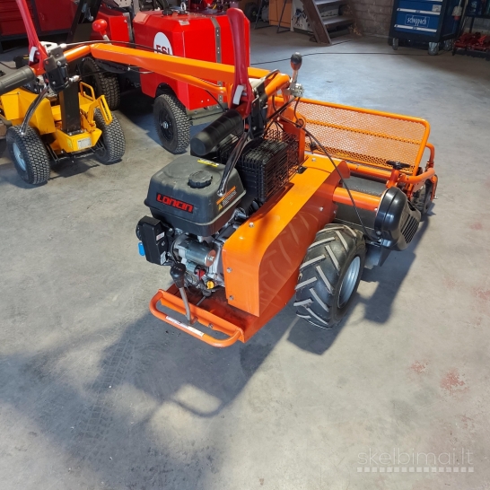 Parduodamas mažai dirbęs smulkintuvas AGROSSI-Pro SK-760R