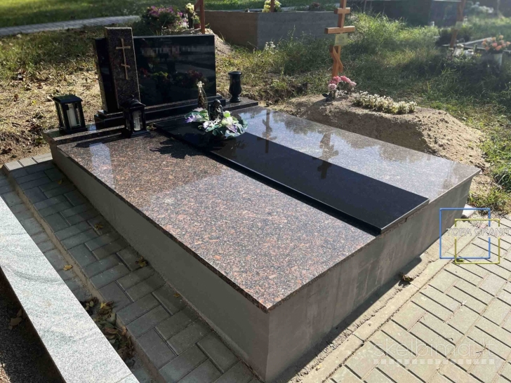 Kapų tvarkymas, paminklai, plokščių dengimas