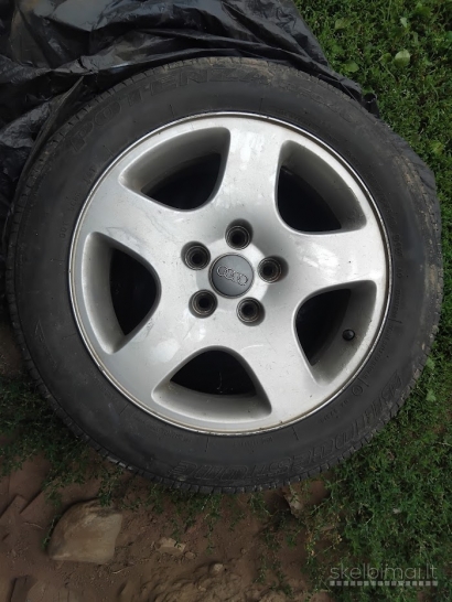 Parduodu AUDI ratlankius su padangomis 205/55R16