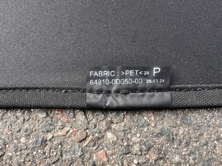 Toyota Yaris galinė palangė 649100D050