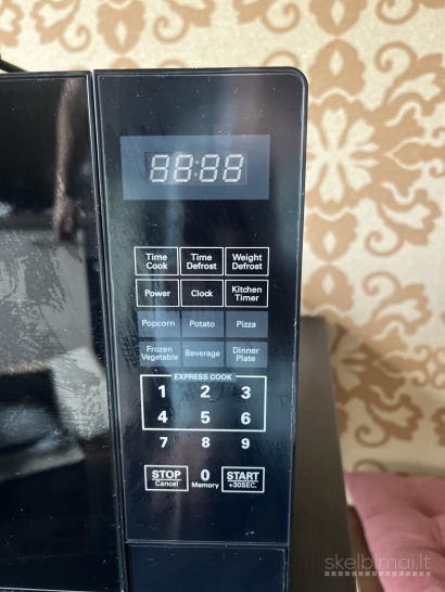 Mikrobangų krosnelė VIDO EM720CR1 NAUDOTA