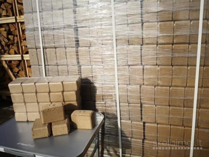 Medžio granulės-199€,mišrių pjuvenų briketai-199€
