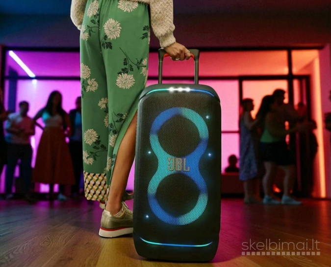 Pigiausia JBL PartyBox Stage 320 nuoma su AI Sound Boost 