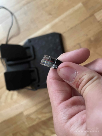 Parduodame žaidimų vairą skirtą PC ir Xbox series X/Xbox one 