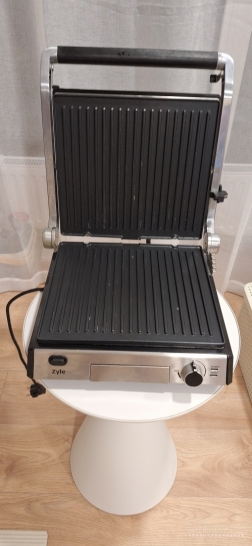 Elektrinis grilius Zyle Zy016EG