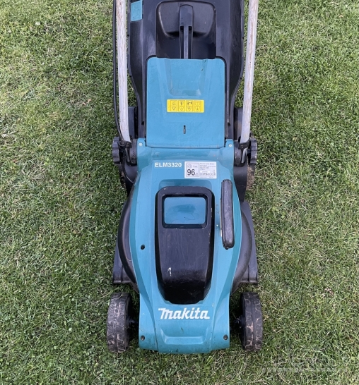 Parduodu Elektrinė žoliapjovė Makita ELM3320
