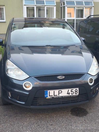 Ford S-Max 