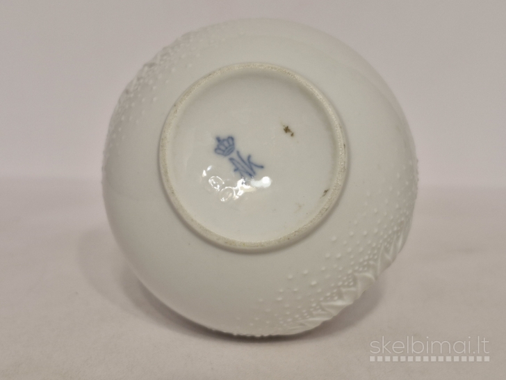 Porcelianinė AK vazelė ~ 9,5cm.