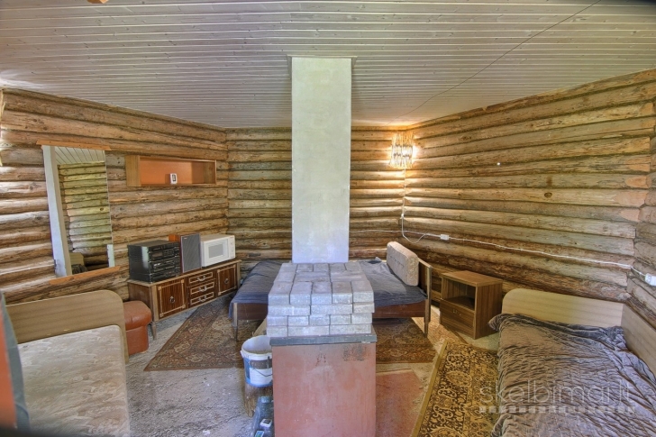 Parduodama gamtos apsuptyje kaimo sodyba su dideliu 2,9315 ha žemės sklypu