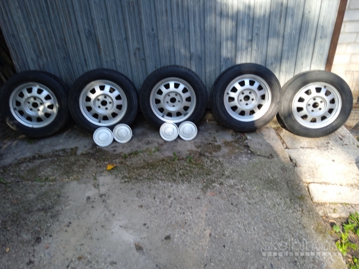 Lieti naudoti Audi R15 ratlankiai su padangomis 195/65R15
