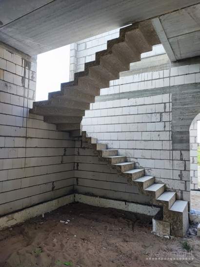 Betoniniai laiptai, laiptų betonavimas, gamyba,