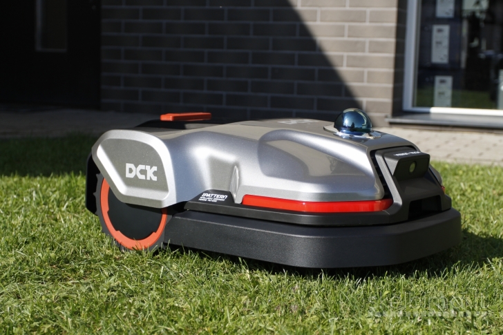 Dck Kdrm220-4G – vejos robotas be kabelių!