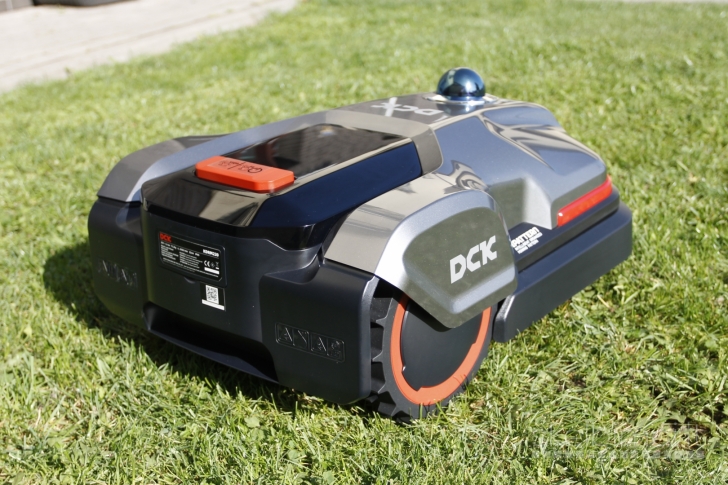 Dck Kdrm220-4G – vejos robotas be kabelių!
