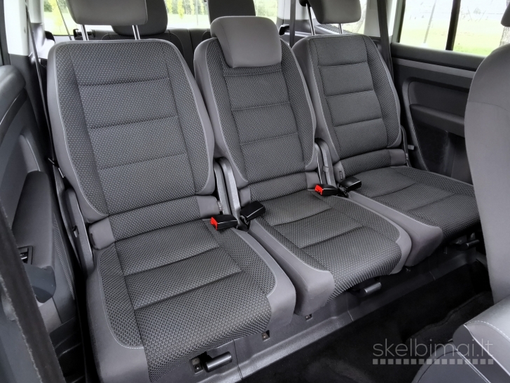 VW Touran 2012