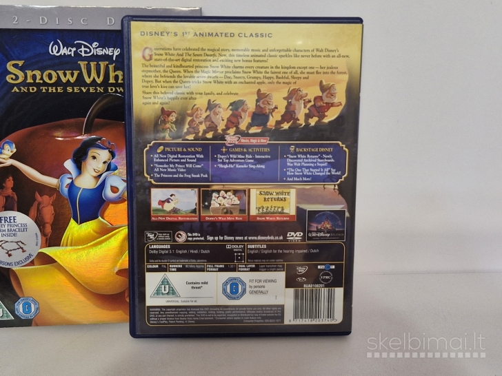 Dvigubas DVD Walt Disney Snow White su viduje esančiais priedais