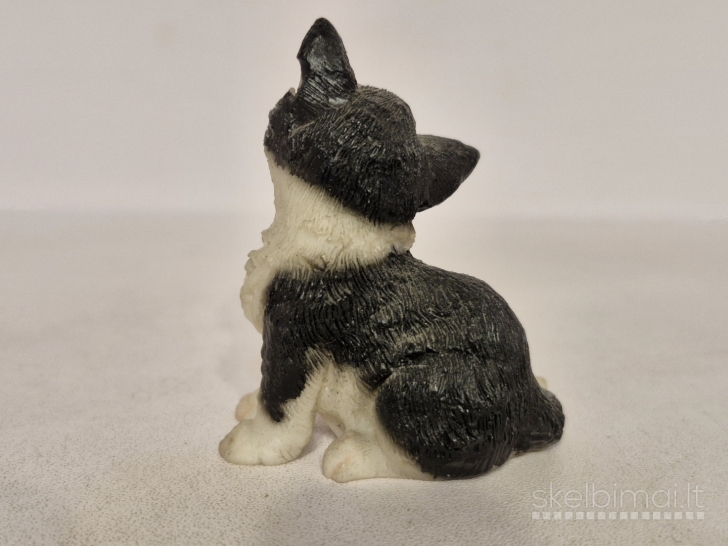 Dekoratyvinė katinėlio figūrelė ~ 5,5cm.