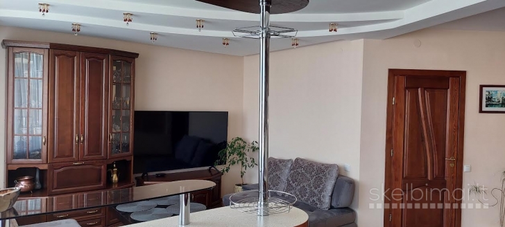 Savininkas parduoda 4 kambarių butą