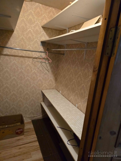Išnuomojamas 3 k. butas su apstatymu