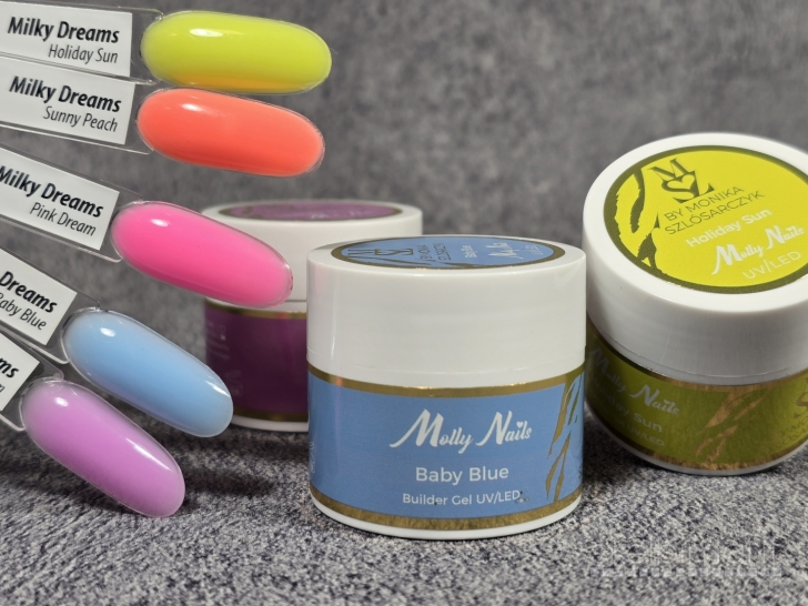 Savaime išsilyginantis gelis nagams Be TPO Molly