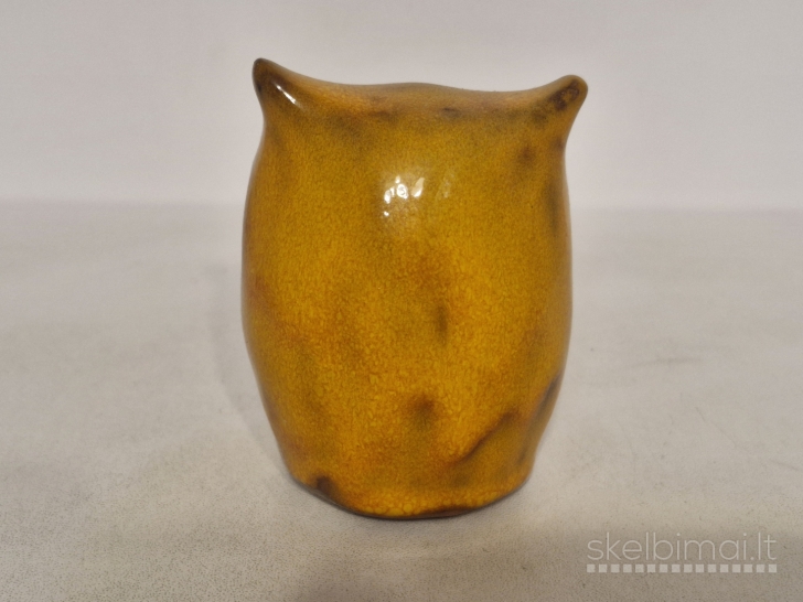Keramikinė pelėdos figūrelėm vintažinė apie 7,5cm.