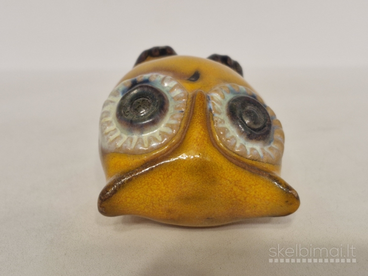Keramikinė pelėdos figūrelėm vintažinė apie 7,5cm.