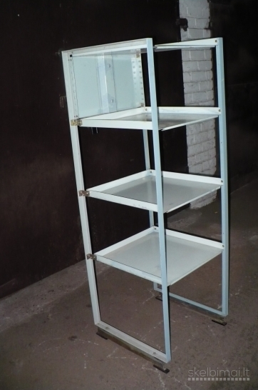 Parduodu labai tvirtus metalinius stelažus