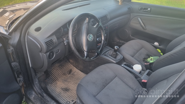 Parduodamas VOLKSWAGEN PASSAT