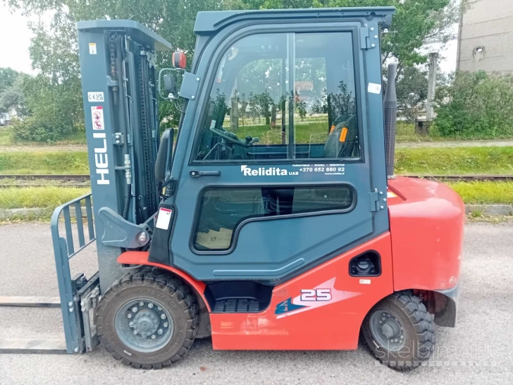 Heli šakinis krautuvas