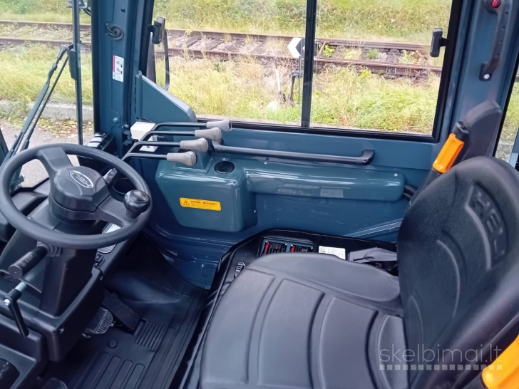 Heli šakinis krautuvas