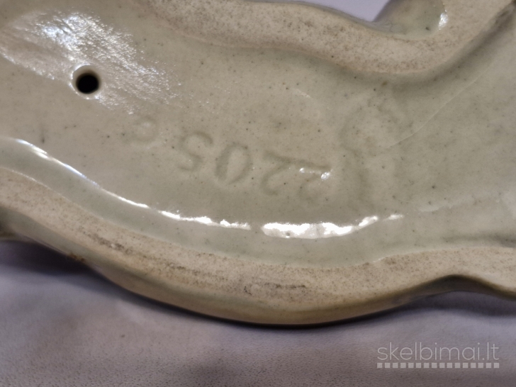 Keramikinė vokiečių aviganio figūrelė (19cm.)