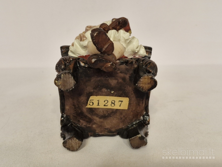 Dekoratyvinė figūrelė "Sesutės su knyga" (13cm.)