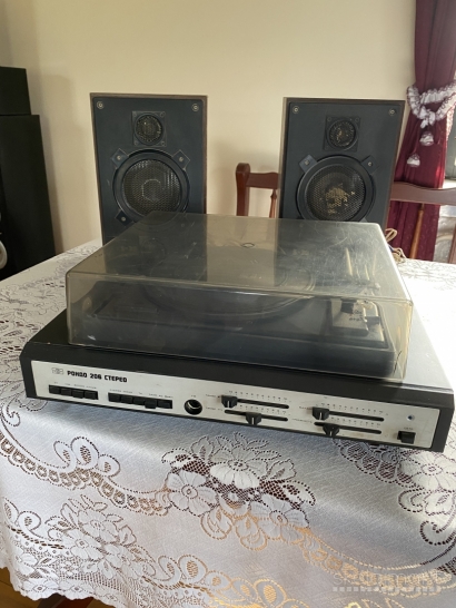 Rondo 206 patefonas su kolonėlėmis